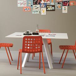 Arki Table